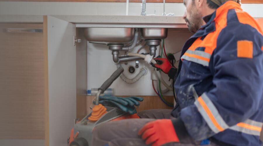 Expert burst pipe repair services in Nabb, IN